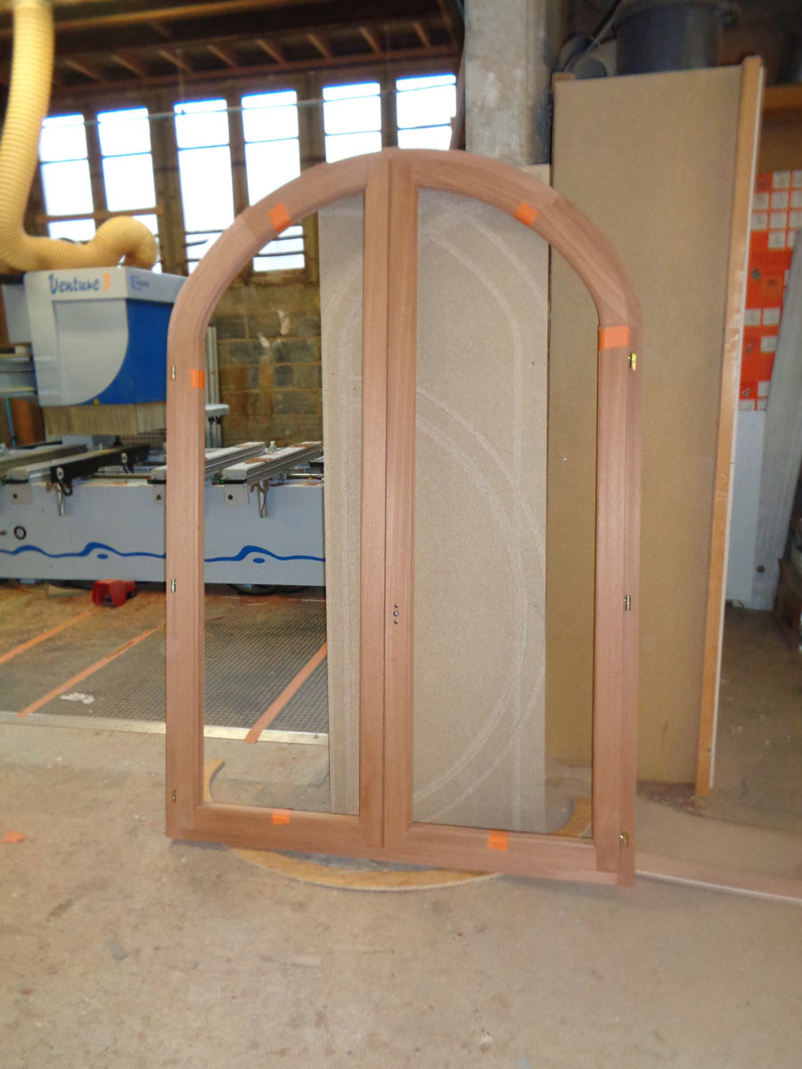 Menuiserie de fenêtre sur mesure